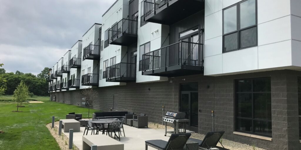 Aluminum sunshade and canopy fabrication